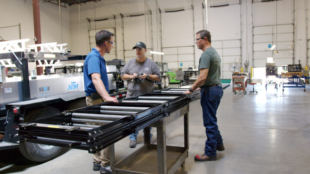 Trainer training a new customer on a SSQ II™