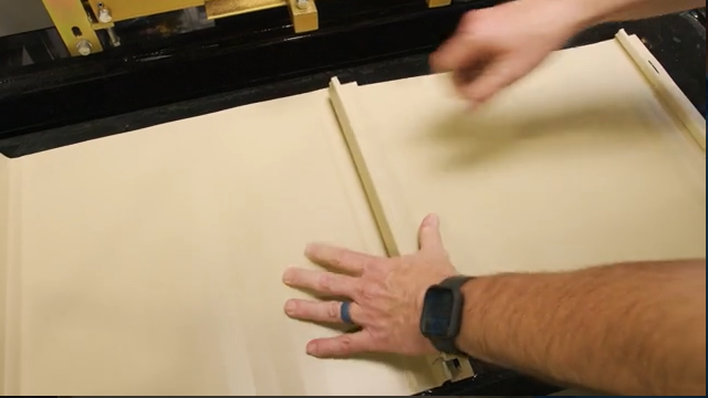 Tightness check on snap-lock panels